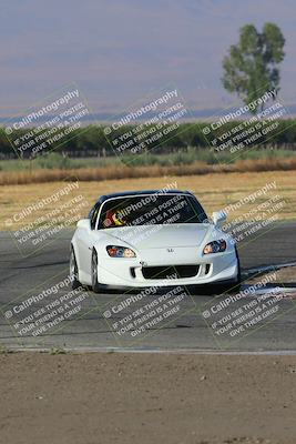 media/Sep-17-2023-Speed Ventures (Sun) [[7e780ba612]]/Green/Session 1 (Grapevine)/